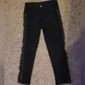 LULULEMON RUCHED CROPPED LEGGINGS